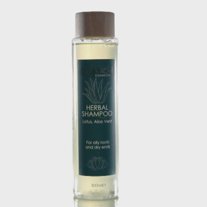 Professional Oily Scalp &amp; Dry Ends Shampoo | Herbal &amp; Sulfate-Free | 300 ml